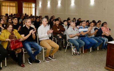 127 nuevos egresados y egresadas de cursos de oficios en Cruz del Eje