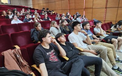 Jóvenes de la Casa del Estudiante participaron del taller Convivencia Saludable